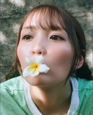 NEO 네오, 사진집 2025 가을 시즌 걸 「푸른빛에 녹아들다」