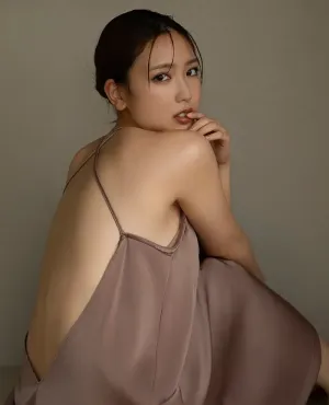 사와구치 아이카 사진집 「Silent Heat」 Set.01