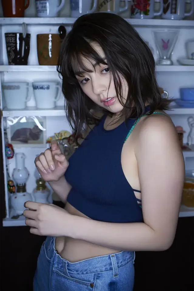 야나기 유리나 사진집 「함께 하는 1박 여행 vol.2」 Set.01