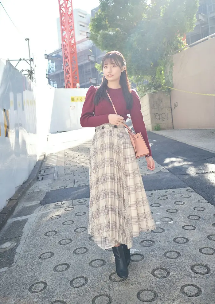 스즈키 유카 BUBKA 디지털 사진집 「마루 위의 W-DAY」 Set.02