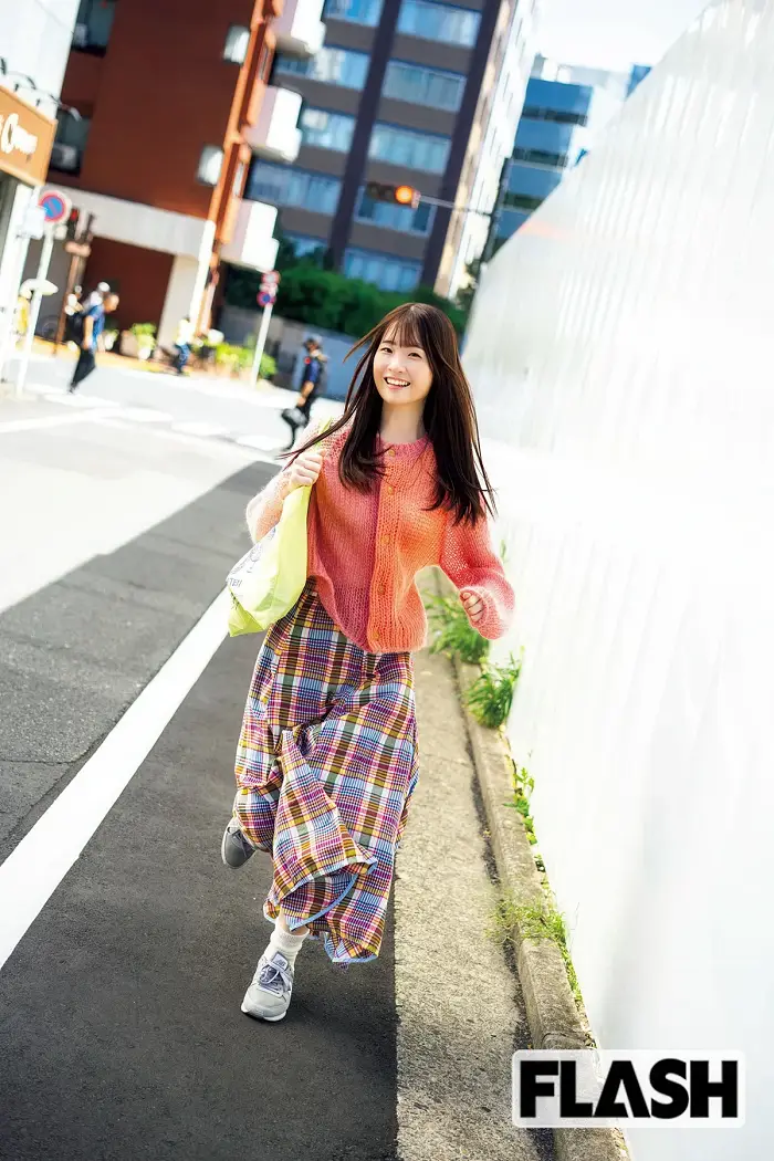 시라카미 에미카 플래시 2025년 11월 4일호