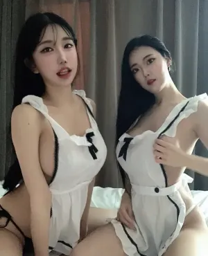 모나, 챌이 문 나잇 스냅 「You, Me, We」