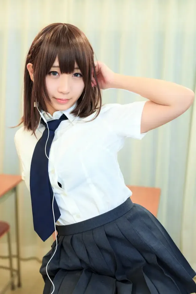 모에 이오리 사진집 (월요일의 그 아이) Set.04