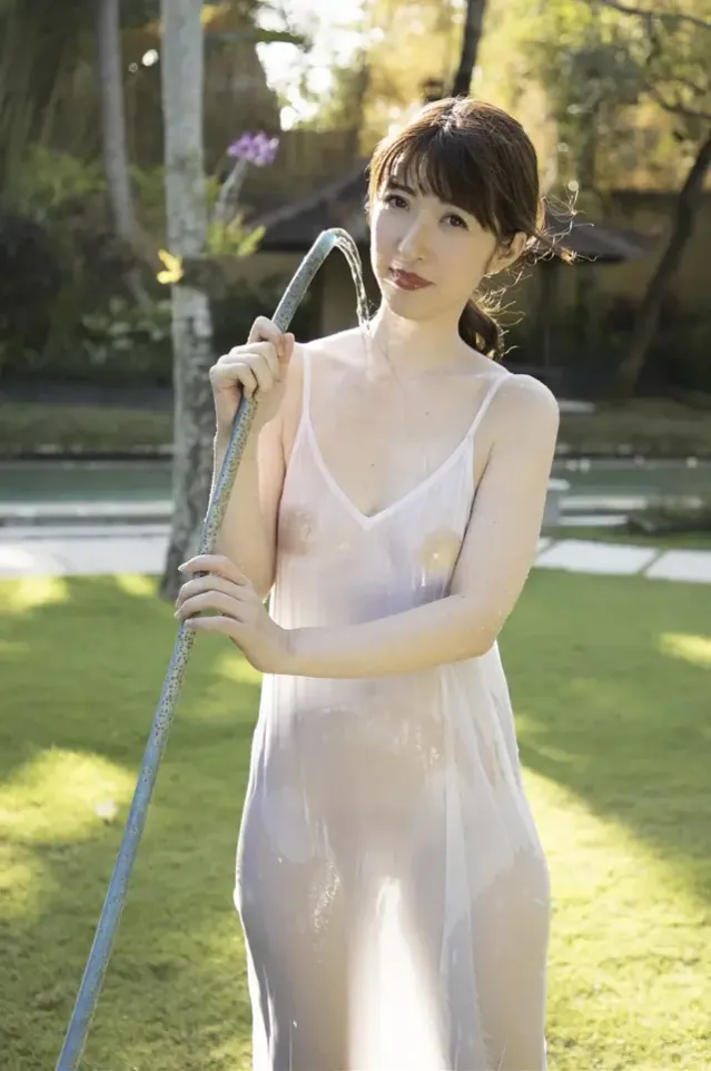 아마미야 나오 사진집 「어른의 시간」 Set.01